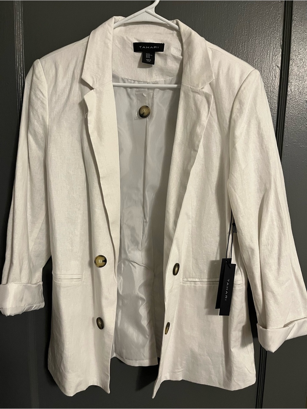Tahari white Linen-Blend Double Button Blazer